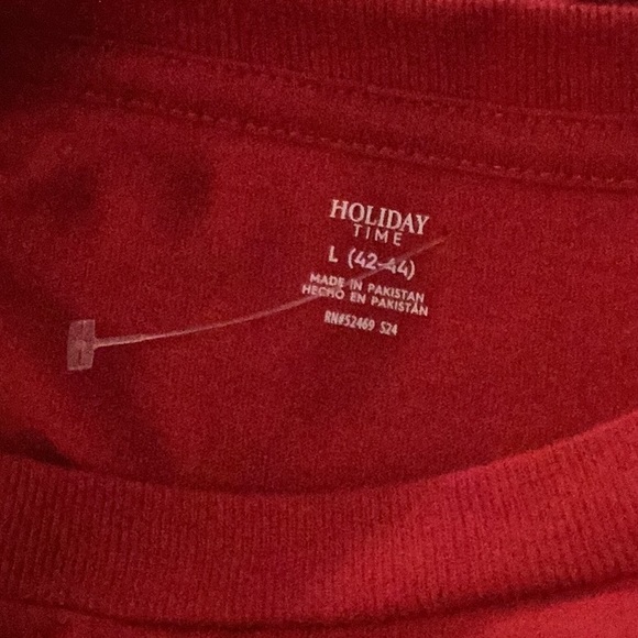 🎄NWOT Fun Holiday Tee Shirt Size Large 
“ Team Naughty “ Makes Perfect Gift 🎄 - Picture 6 of 7